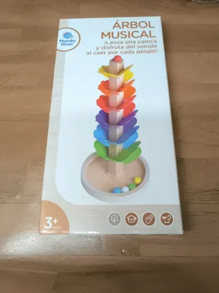 Árbol Musical Mundo Diver