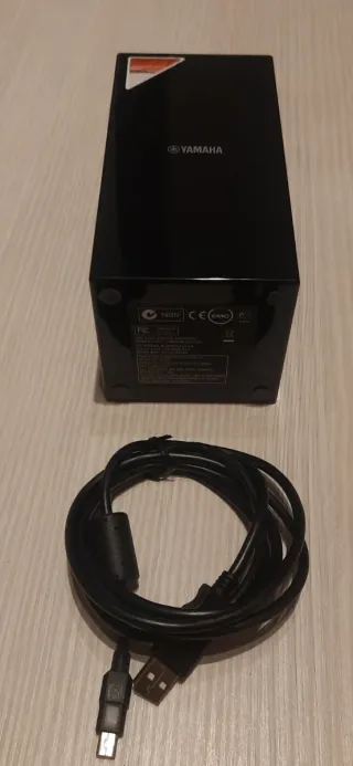 Altavoz Yamaha con Excelente Sonido