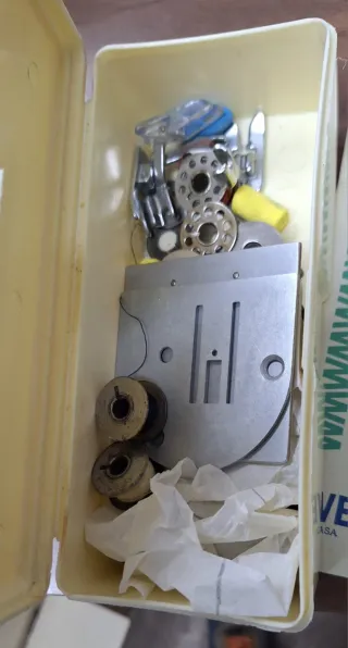 Máquina de coser Wertheim Automática