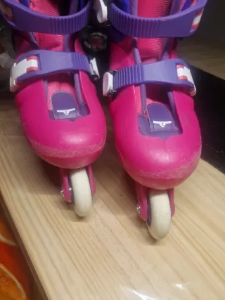 Patines infantiles rosas y azules