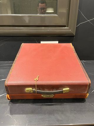 Máquina de escribir Olivetti Studio 44