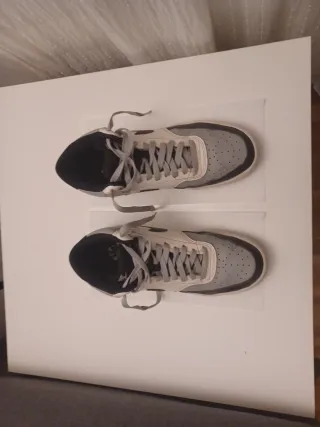 Bambas Nike Talla 41 Gris y Blanco