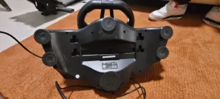 Volante PS4/PS3 con pedali