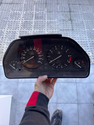 Cuadro instrumentos BMW E34