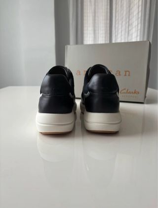 Zapatillas negras Clarks mujer nuevas