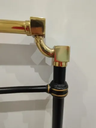 Cabecero forja y latón con porcelana 135