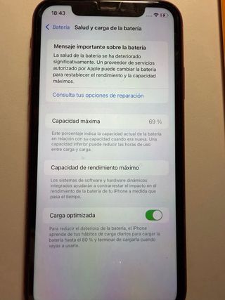 iPhone 11 256 GB Rojo