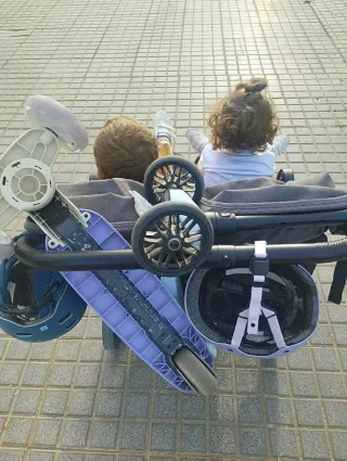 Carrito Gemelar Baby Monster Easy Twin