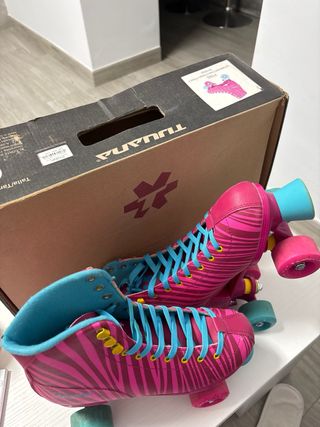 Patines Tijuana Rosa Rayas