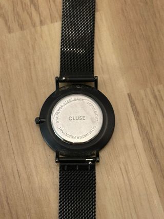 Reloj Cluse Negro y Gris