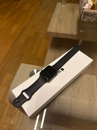 Apple Watch Series 3 42mm Space Gray