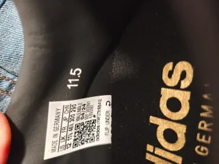 Botas de fútbol Adidas Negras número 46 2/3