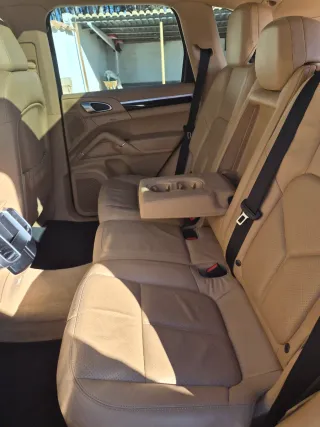 Porsche Cayenne 2012