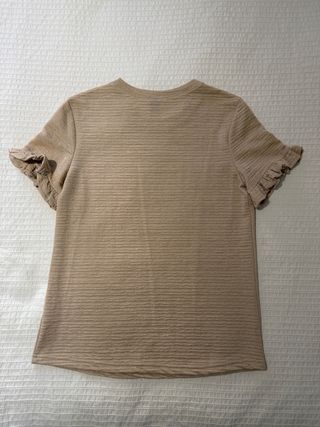 Camiseta Shein beige relieve brillo Talla S