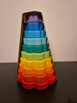 Pirámide Aros Apilables Fisher Price Arcoíris