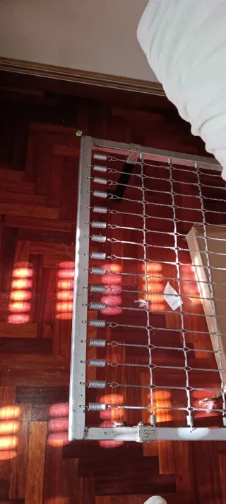 Cabecero, colchón y somier