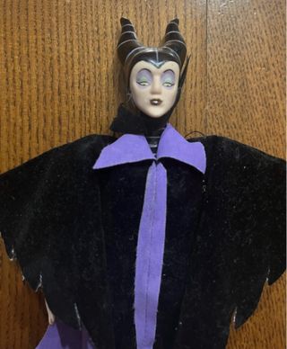 Bambola Malefica Disney Principesse di porcellana