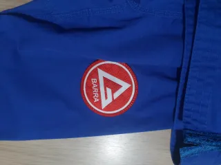 Kimono Jiu Jitsu Gracie Barra Azul talla Y4
