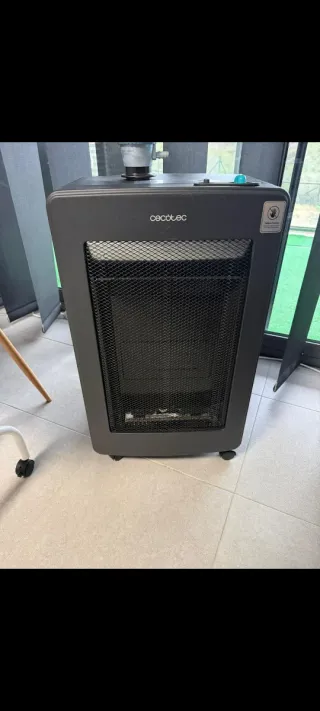 Estufa Cecotec Negra/Gris