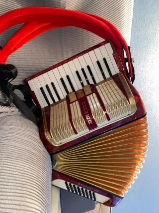 Fisarmonica Hohner Student 40 Bassi