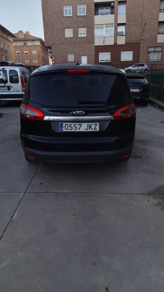 Ford S-MAX 2011