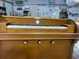 Órgano de aire antiguo COTRINA