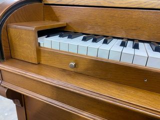 Órgano de aire antiguo COTRINA