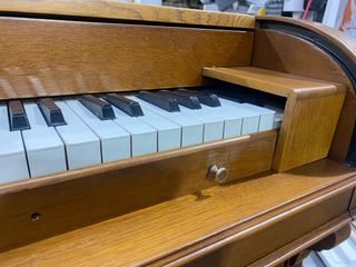 Órgano de aire antiguo COTRINA