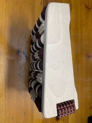 Masajeador de pies y espalda de madera