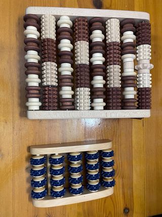 Masajeador de pies y espalda de madera