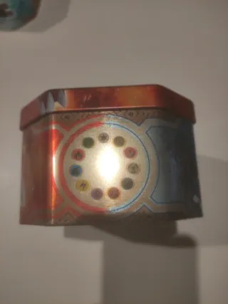 Lata Pokémon Groudon Vacía