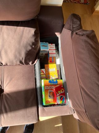 Divano + Chaise Longue con tessuto AquaClean e panche.