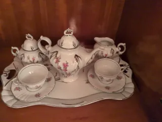 Juego de té porcelana época floral