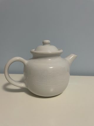 Teiera Mulino Bianco in porcellana bianca