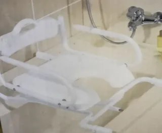 Silla de baño para adultos