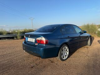 BMW E90 2006 290.000km