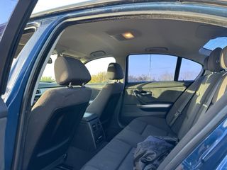 BMW E90 2006 290.000km