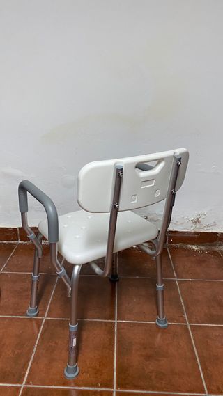 Silla ortopédica ducha con reposabrazos