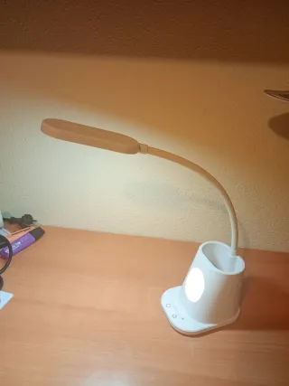 Lámpara de escritorio LED flexible