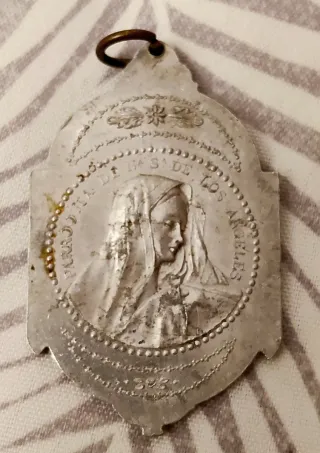 Lote 3 Medallas Religiosas