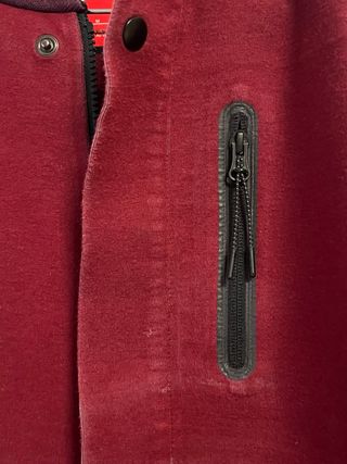 Chaqueta Bomber Nike Varsity Burdeos Talla M unise