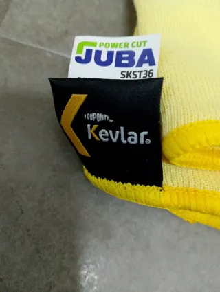 Protectores de Brazos Amarillos