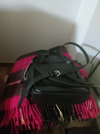 Bolso mochila negro