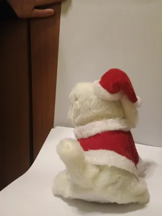 Peluche perro blanco Navidad ( con pilas se mueve)