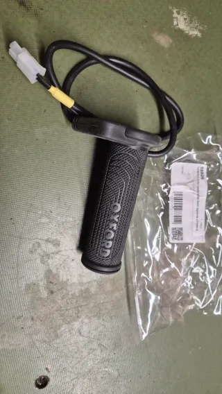 Puño Izquierdo Oxford Calefactable