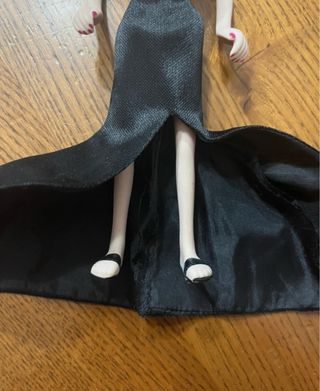 Bambola Izma Disney Principesse di porcellana