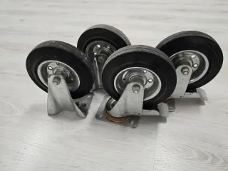 4 Ruedas para Remolque (2 con freno)