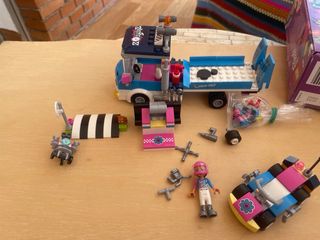 Lego Friends Camión de Carreras 41348