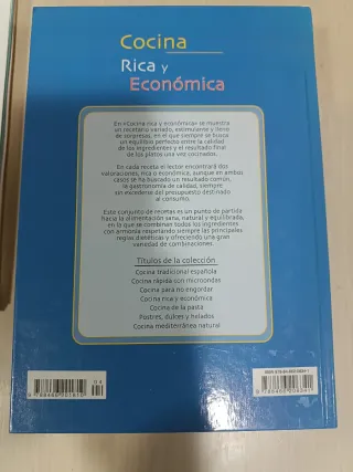Lote de dos libros de cocina