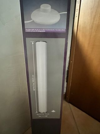 Piantana LED con telecomando e luci rgb - nuovo